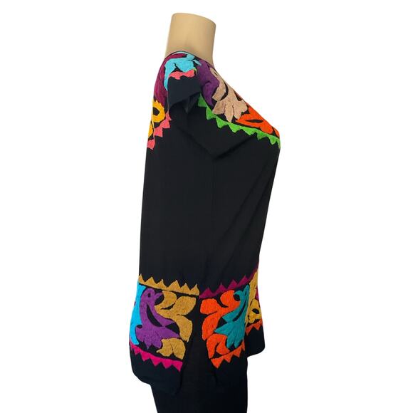 Handmade Mexican Embroidered Black Blouse Tunic Top Birds Flowers Artisan - Picture 3 of 8